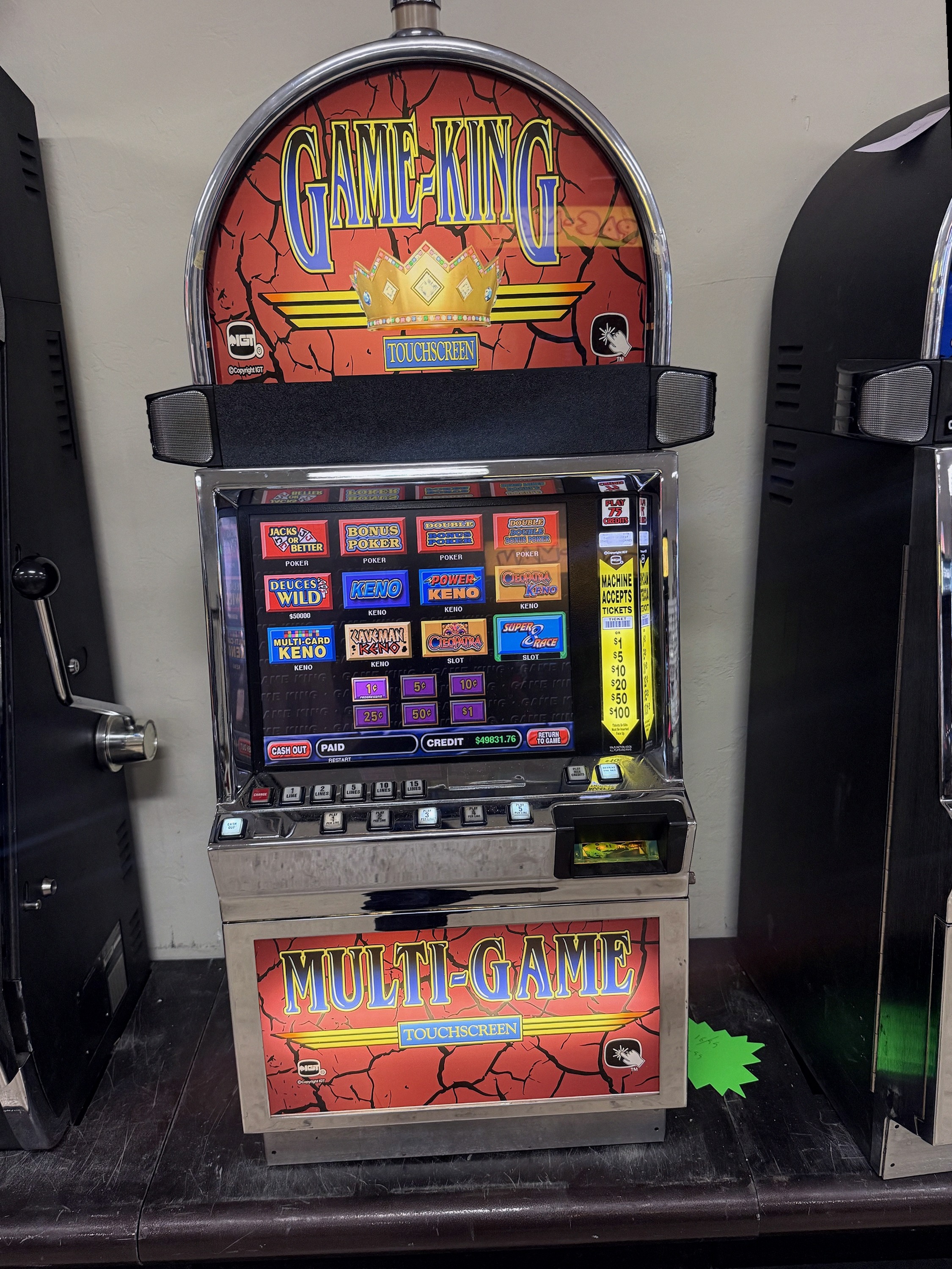 IGT Game King Slot Machine