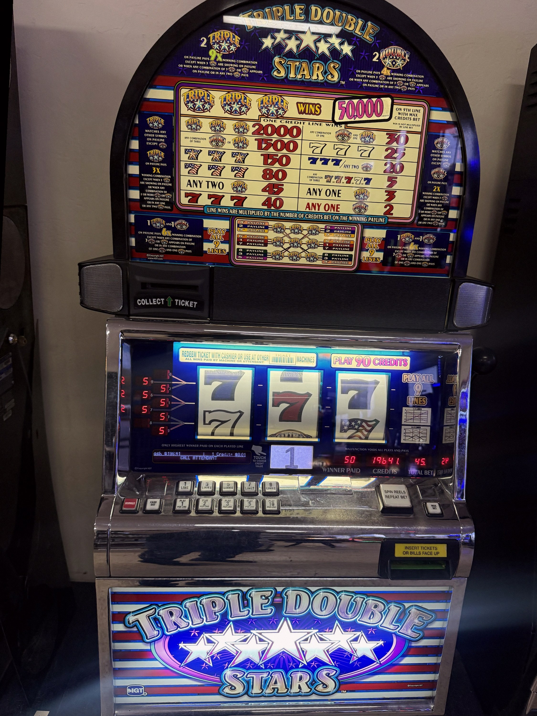 IGT S2000 Reel Spinner Triple Double Stars